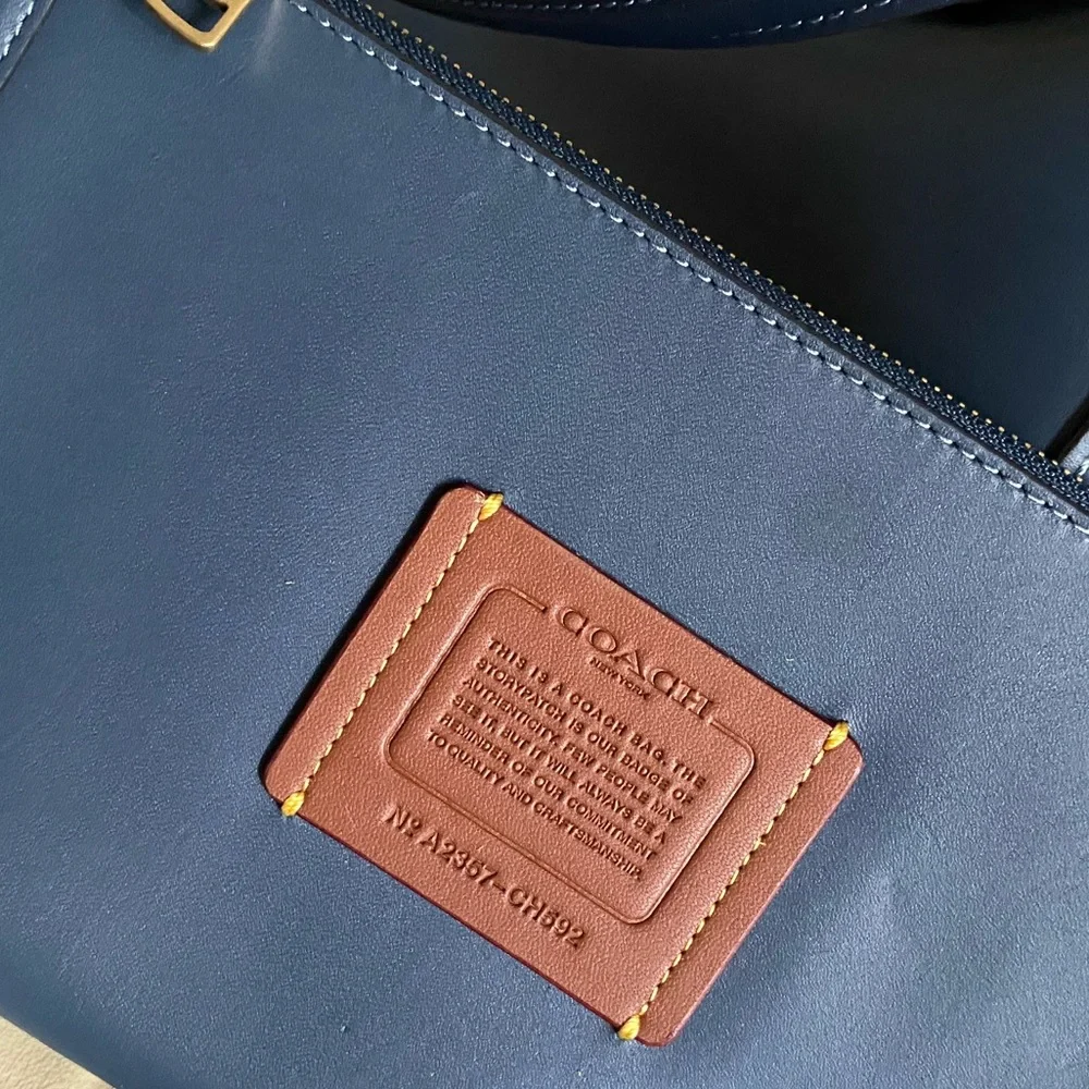 LKNW Coach Rae XL Tote Satchel Glove Tanned Denim Leather Rare Find! - Picture 14 of 16